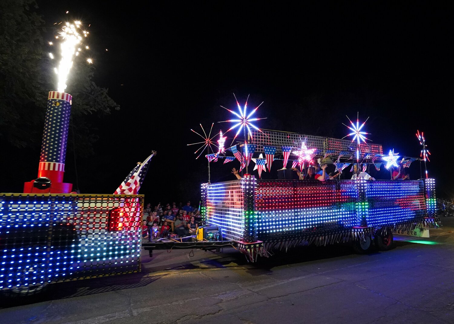 Hernandez Plumbing takes top honors in Electric Light Parade float